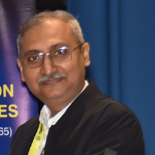 Dr. Manoj Kumbhakar